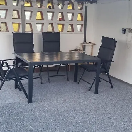 Karls Holiday home Grosskoschen